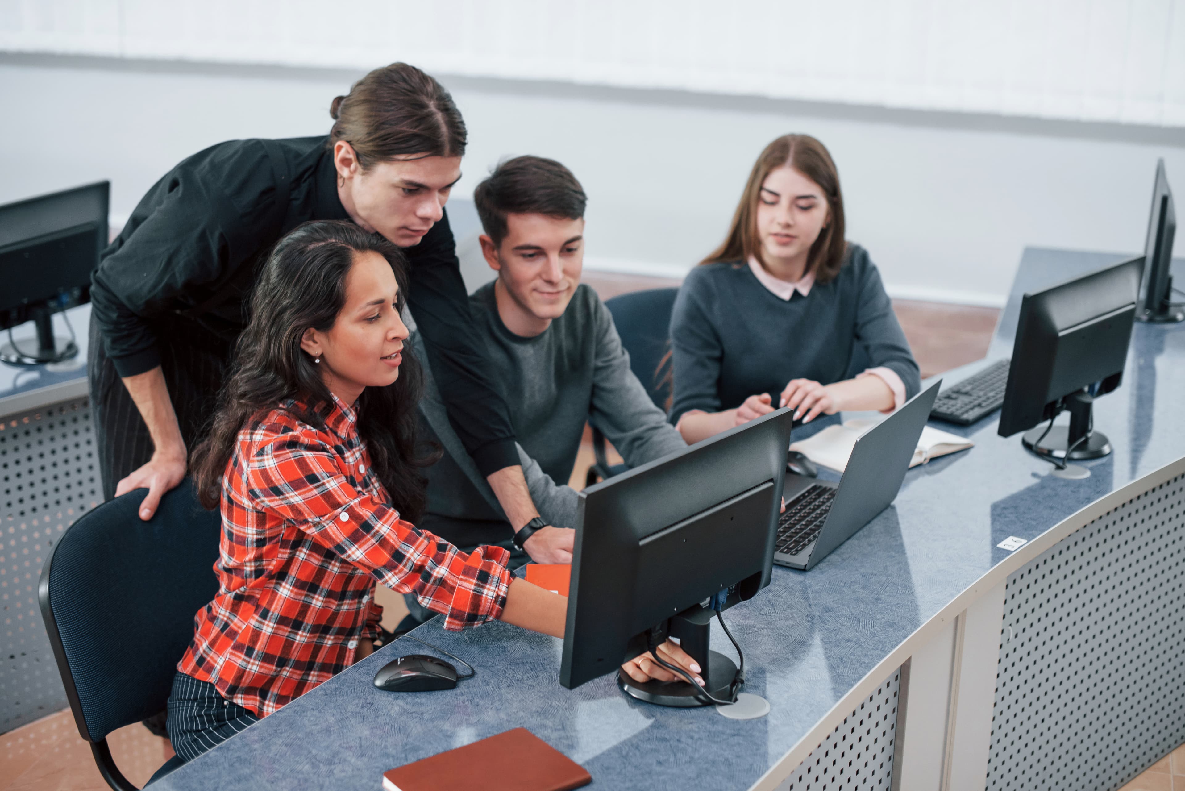 Why Choose Us for IT & Cybersecurity Solutions?